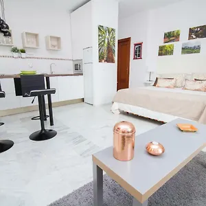 Good Vibes Estudio Deluxe Trinidad 1 Apartamento Málaga