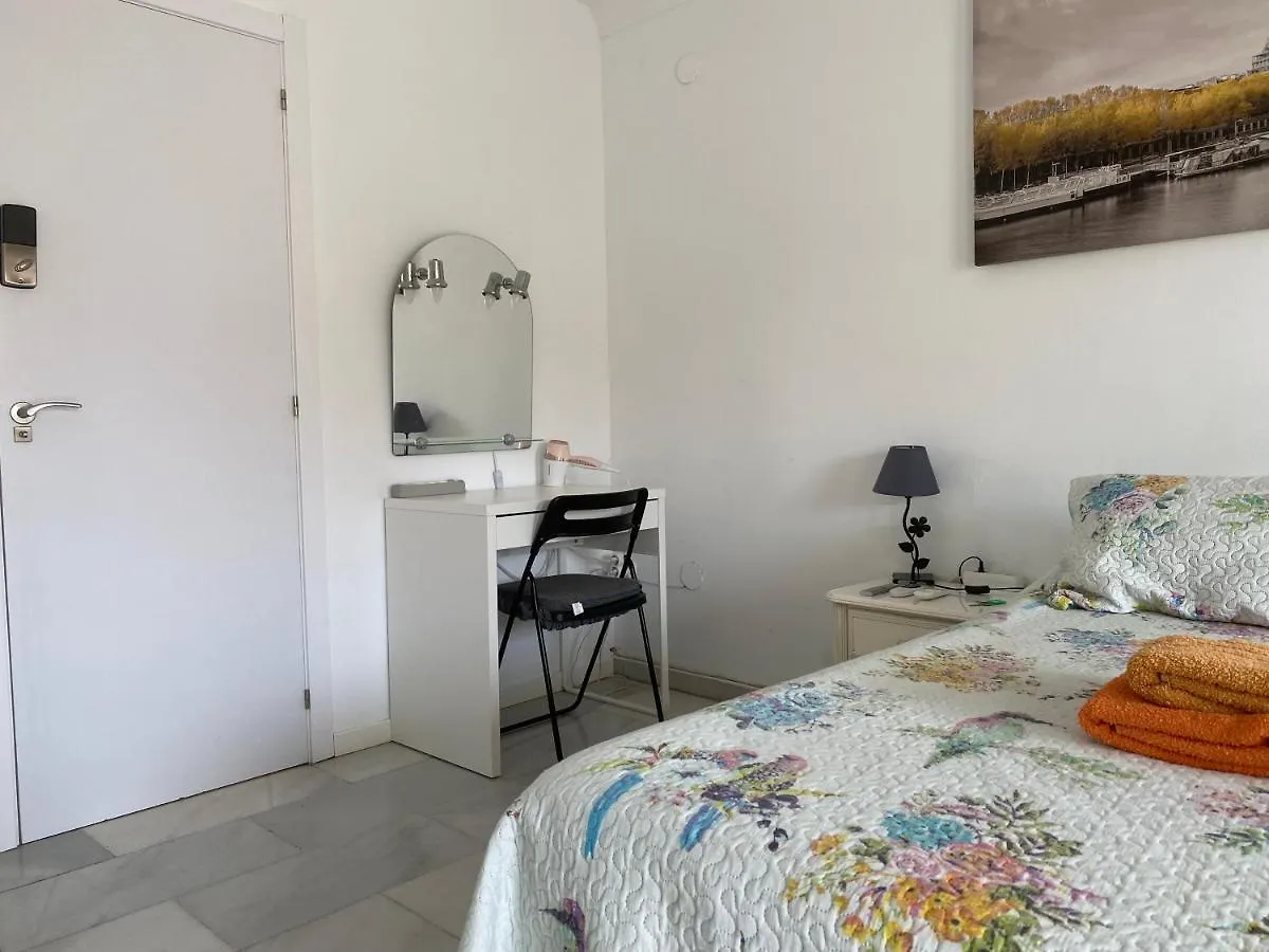 Malaga Centro Habitaciones Privada En Apartamento Compartidos Rum i privatbostad